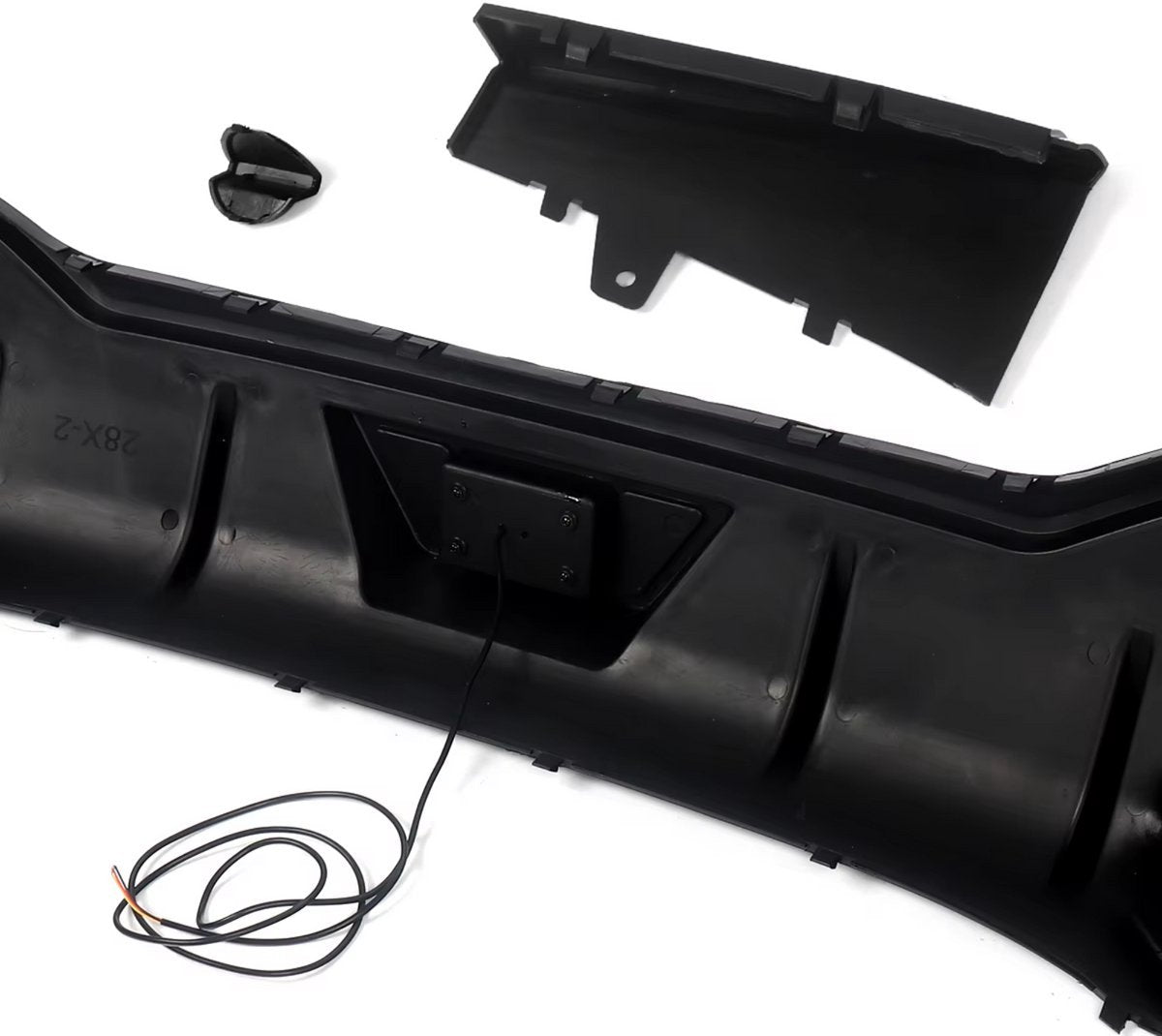 Diffuser LED Blade - Achterdiffuser Lip met LED - Voor BMW 8 Serie G14/G15 M850i Coupe (2018-2023) - Auto Accessoires