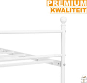 Happyment Metalen bedframe - 2 persoons twijfelaar - 140 x 200cm - Incl. lattenbodem - Wit