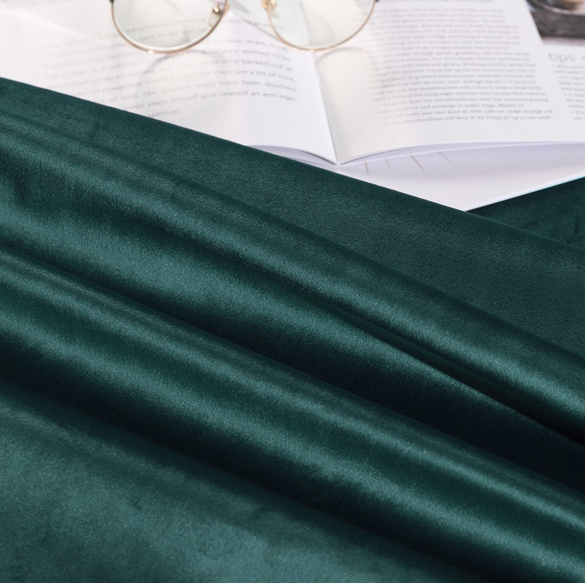 Happyment Gordijnen set Vida 2 stuks - groen 140x245cm - Verduisterend - met Plooiband - Fluweel Isolerend