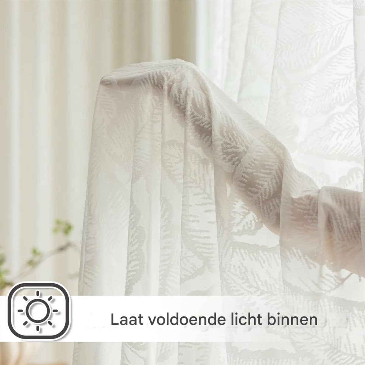 Gordijnen Lulu - Lichtdoorlatend - Met ringen - 140x213cm - Voor woonkamer & slaapkamer - Wit