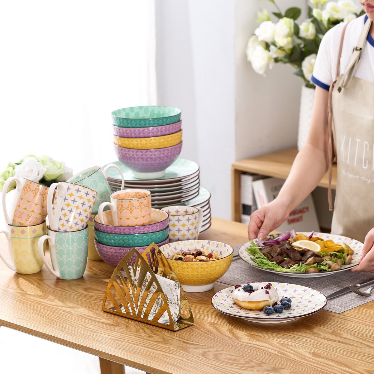 Empress Bordenset – Serviesset – Color 4 persoons – 16 delig – Kleurrijk Keramisch – Breakfast Plates – Grote inhoud
