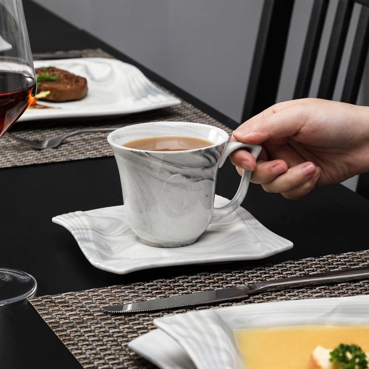 Refined Bordenset – 6 persoons – 30 delig – Wit Keramisch – Dinerborden – Ontbijtborden