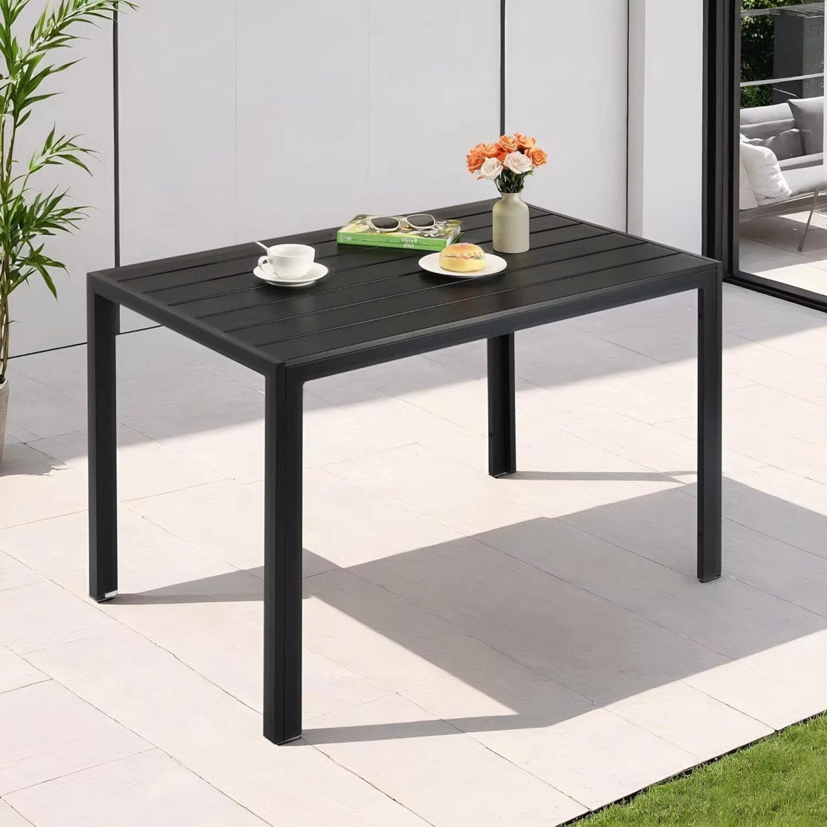 Tuintafel - Buitentafel - Eettafel buiten - Outdoor - Voor Tuin & Terras - Rechthoekige Aluminium Tafel met Metalen Lattenbodem -110x70x73 cm - Zwart