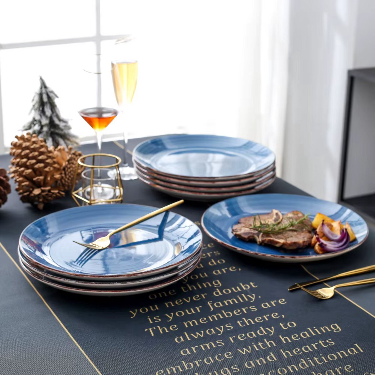 Sublimo Bellagio Serviesset - 4 delig - 4 persoons - Donkerblauw - Dinerborden - Bordenset - Diepe borden - Ontbijtborden - Servies - Keukenservies - Luxe design - Tafelstijl