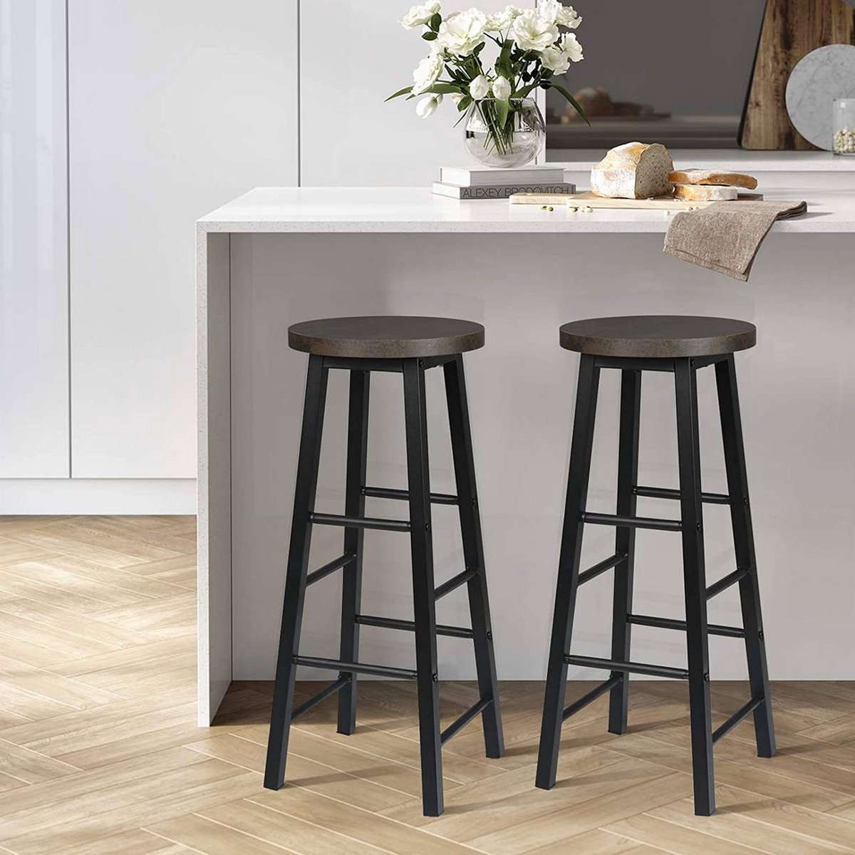 Hoge barkrukken Denza - Zithoogte 71cm - Roestig - Set van 2 - Keuken - Barstoelen - Zonder rugleuning - Hout
