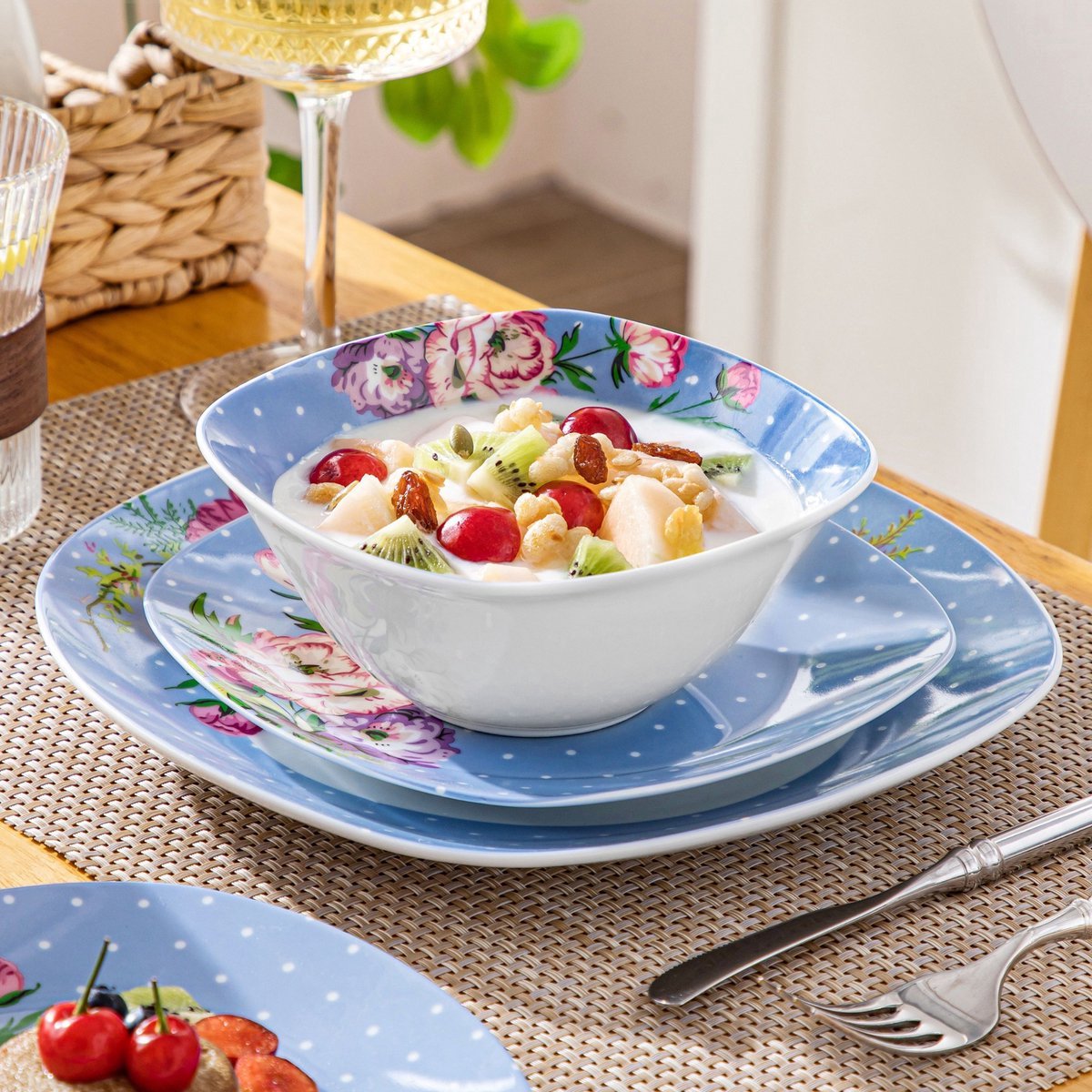 Prestige Lorentino Serviesset - 24 delig - 8 persoons - Blauw - Dinerborden - Bordenset - Diepe borden - Ontbijtborden - Servies - Keukenservies - Luxe design - Tafelstijl