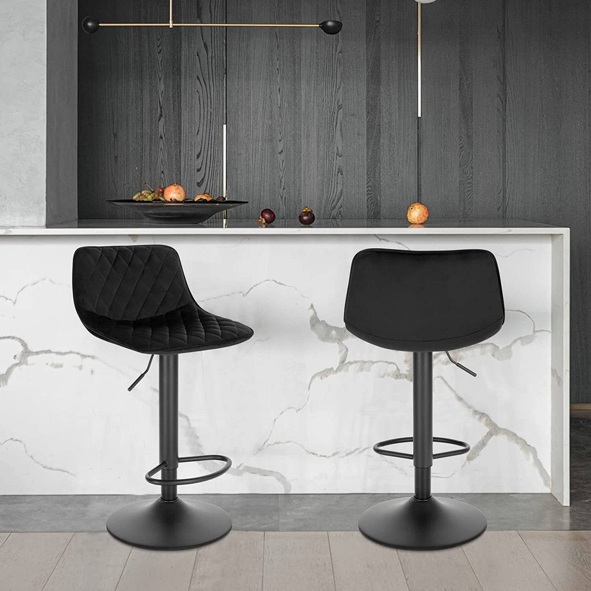 Barkruk Tornia deluxe - Industrial - Zwart - Barkrukken set van 2 - Barstoel Kruk - Barstoelen met rugleuning - Keukenstoel - In hoogte verstelbaar - Velvet