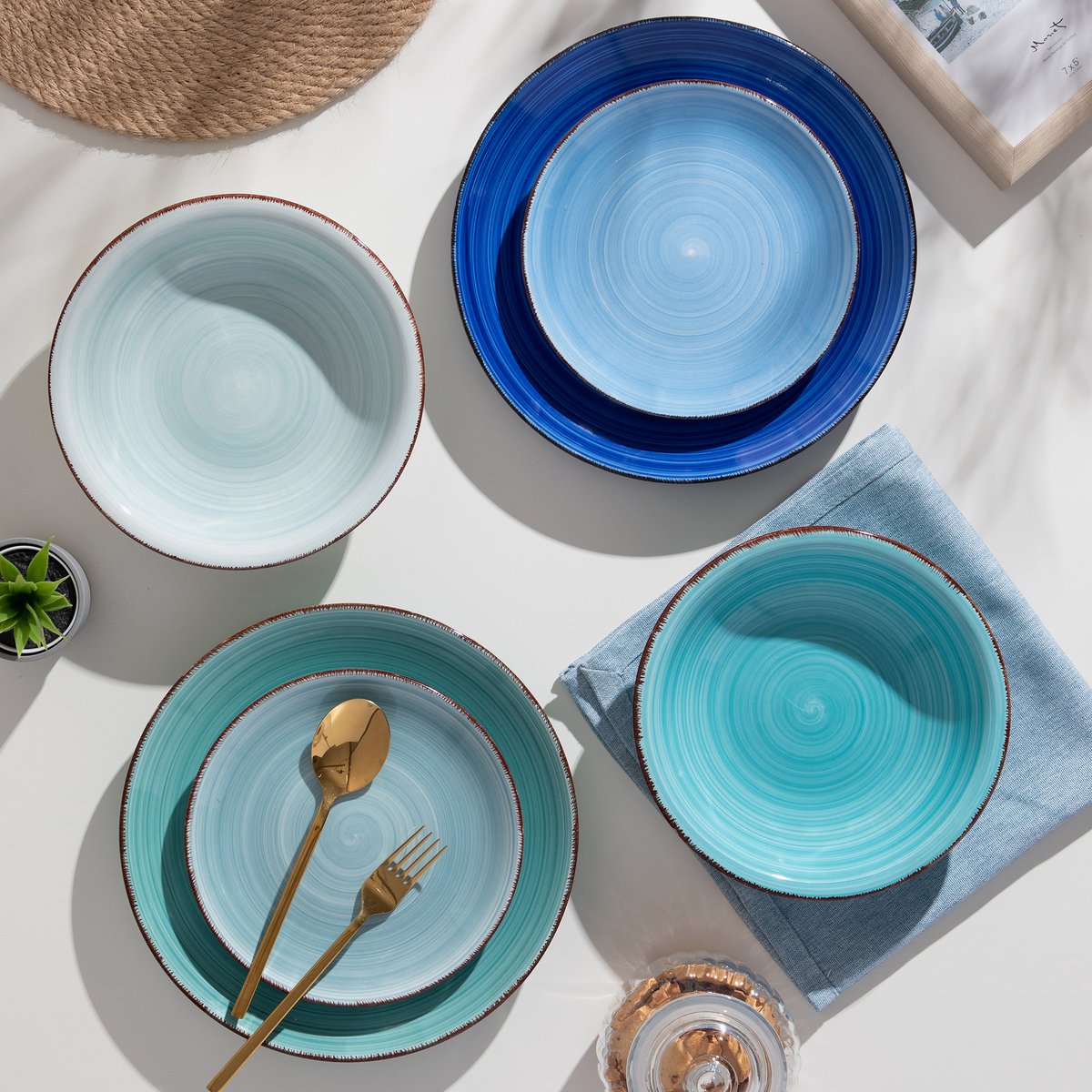 Lorentino Serviesset - 6 delig - 8 persoons - Blauw - Dinerborden - Bordenset - Diepe borden - Ontbijtborden - Servies - Keukenservies
