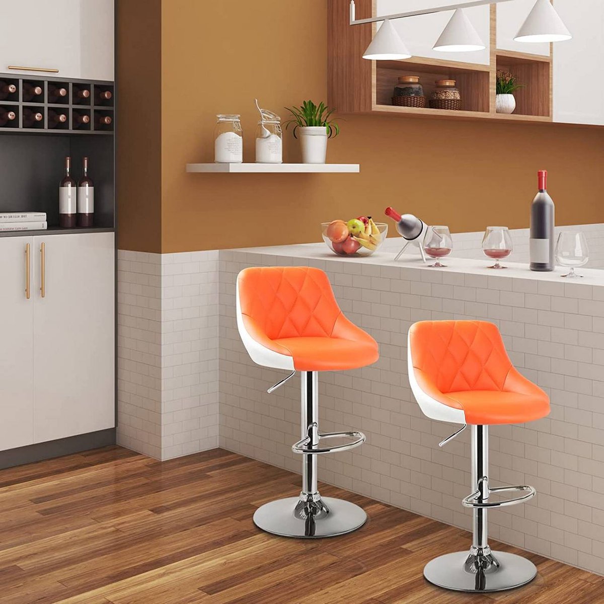 Barkrukken Madrid - Met rugleuning - Kunstleer - Set van 2 - Keuken - Barstoelen ergonomisch - Oranje - Verstelbaar in hoogte - Zithoogte 60-82cm