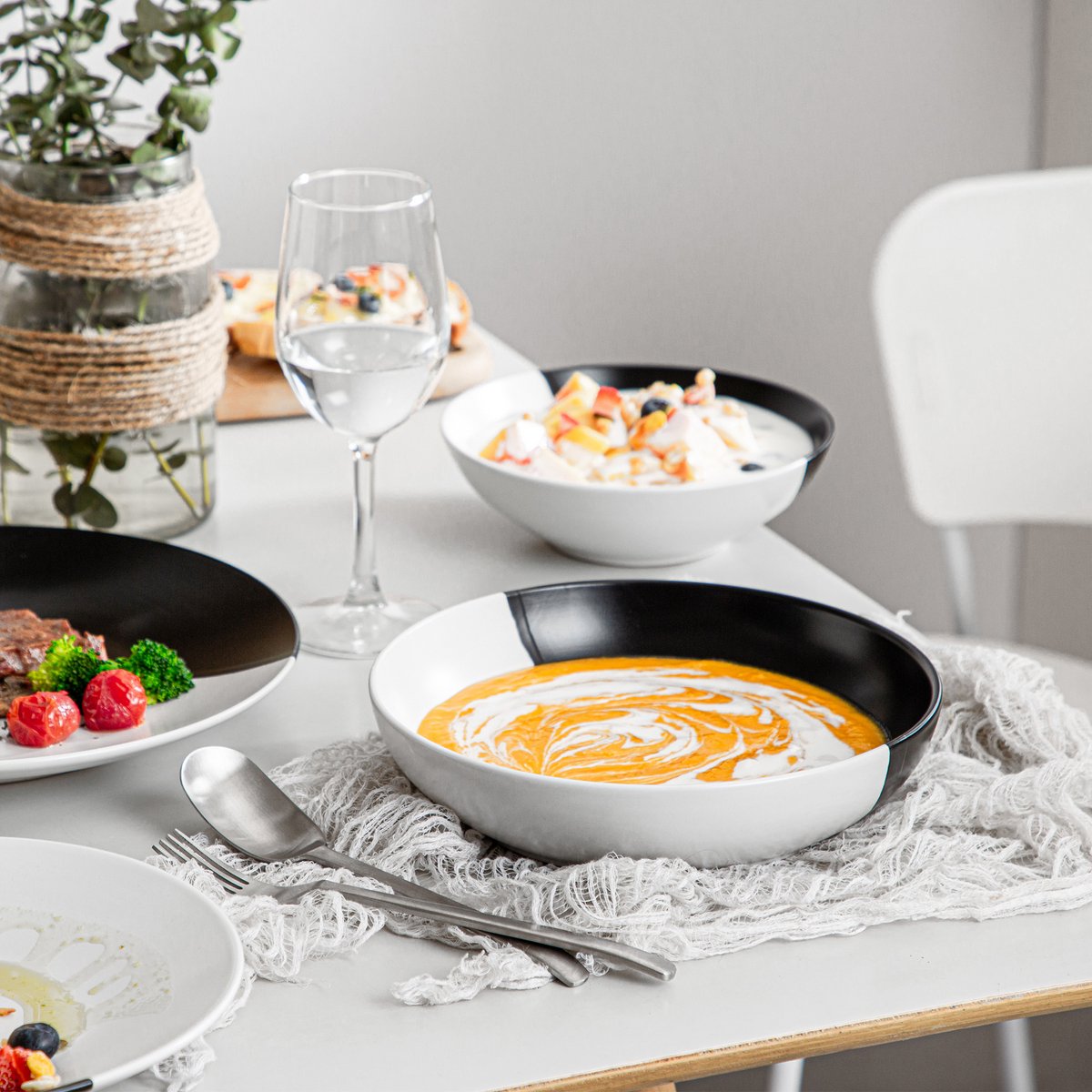 Valenza Serviesset - 16 delig - 4 persoons - Classy white - Dinerborden - Bordenset - Diepe borden - Ontbijtborden - Servies - Keukenservies