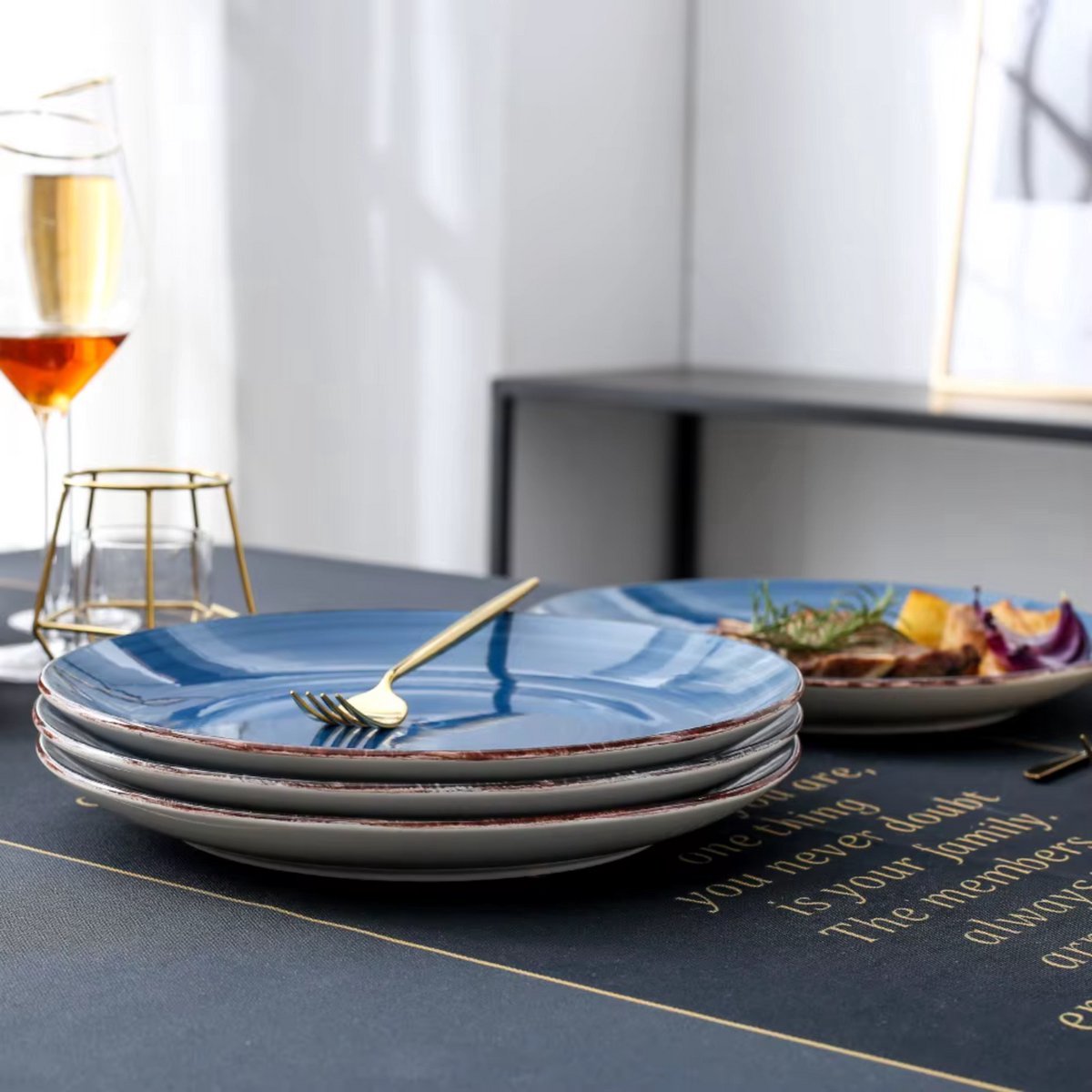 Vivenza Serviesset Ventina - 8 delig - 8 persoons - Donkerblauw - Dinerborden - Bordenset - Diepe borden - Ontbijtborden - Servies - Keukenservies
