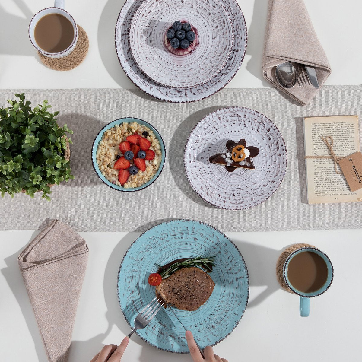 Eminent Bordenset – 8 persoons – 32 delig - Wit/blauw Keramisch – Dinerborden – Ontbijtborden