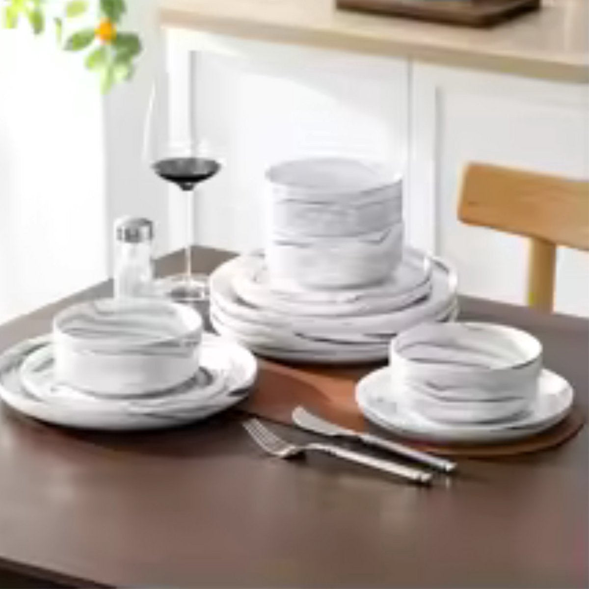 Luminous Serviesset – Serviesset – 4 persoons – 24 delig – Grijs Keramisch – Kleine Borden – Perfect voor diner