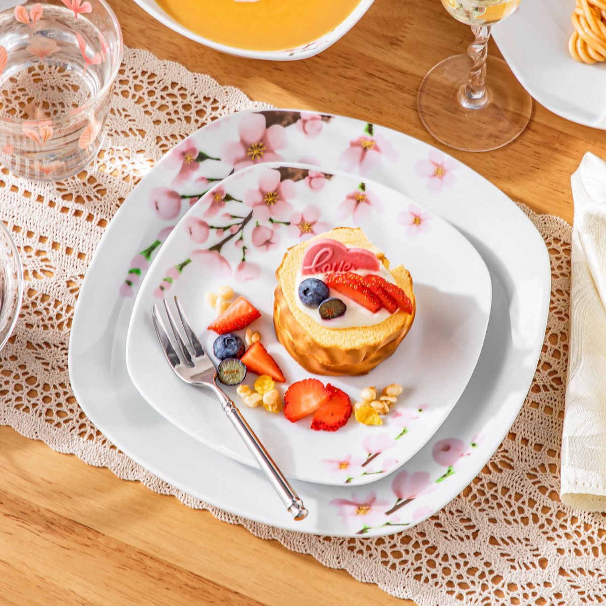 Ventina Serviesset - 24 delig - 8 persoons - Baby blauw - Dinerborden - Bordenset - Diepe borden - Ontbijtborden - Servies - Keukenservies