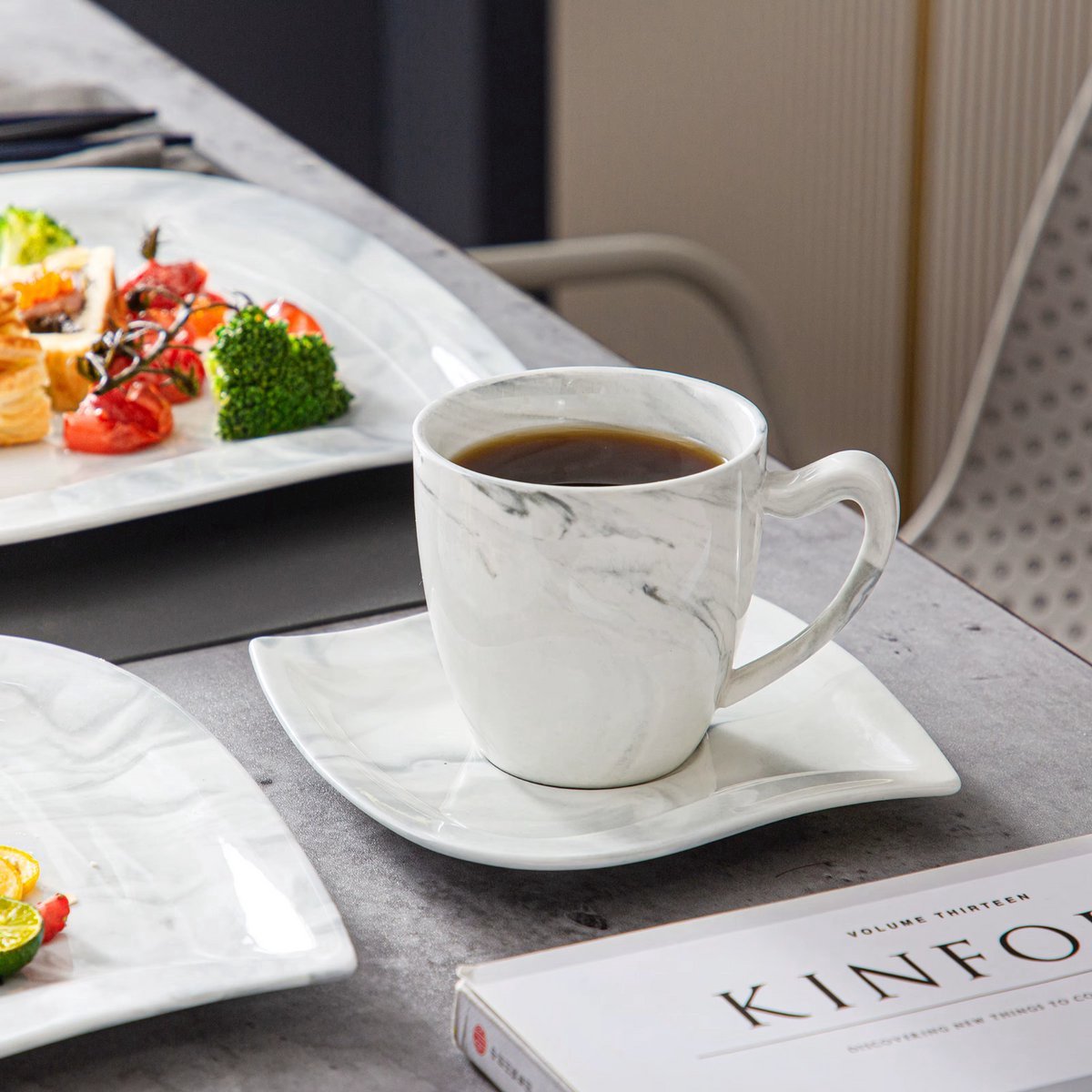 Elite Bordenset – Dinerborden – 6 persoons – 30 delig – Marmerlook Keramisch – Kleine Borden – Luxe design