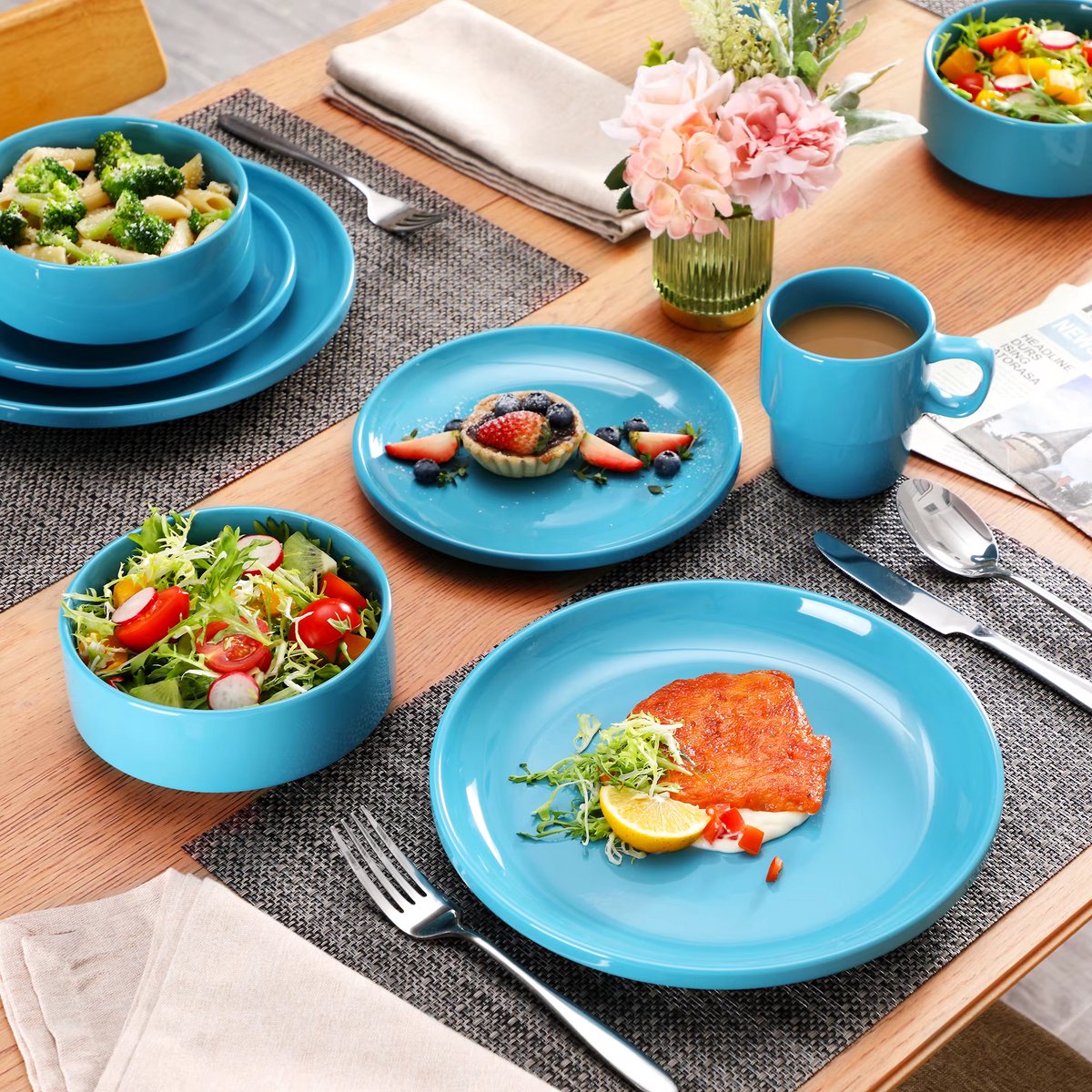 Vittoria Serviesset - 48 delig - 12 persoons - Baby blauw - Dinerborden - Bordenset - Diepe borden - Ontbijtborden - Servies - Keukenservies