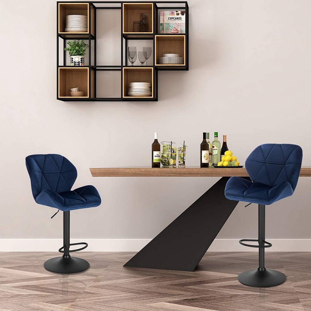 Barkruk Comfy Blauw - Met rugleuning - Stevig- Velvet - Set van 1 - Keuken - Barstoelen ergonomisch - Verstelbaar in hoogte - Zithoogte 60-82cm