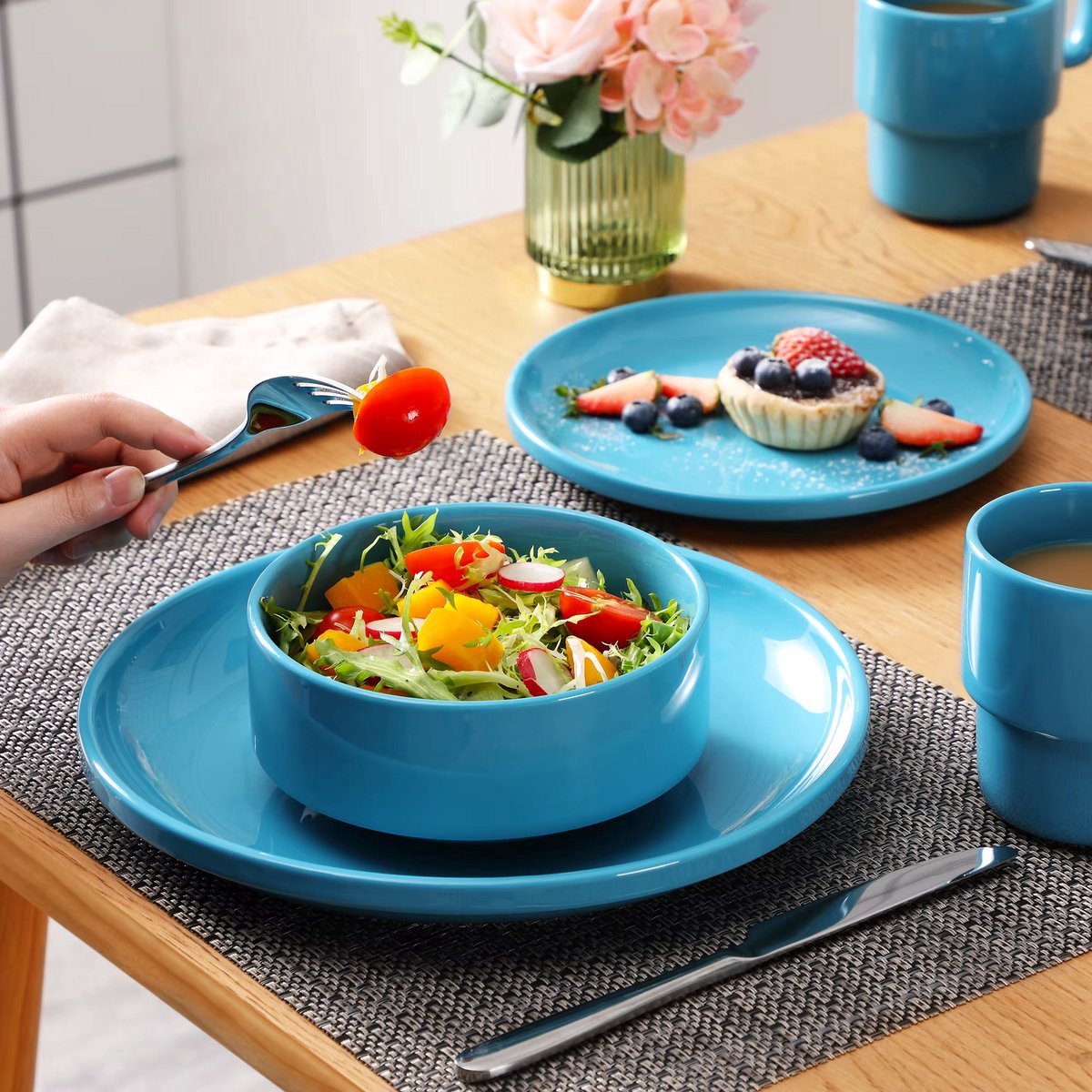 Zinovia Serviesset - 16 delig - 4 persoons - Baby blauw - Dinerborden - Bordenset - Diepe borden - Ontbijtborden - Servies - Keukenservies