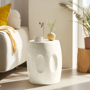 Betonnen Bijzettafel - Voor Tuin, Balkon of Woonkamer - Decoratief Accent met Faux Terrazzo - Lichtgewicht en Uniek Design