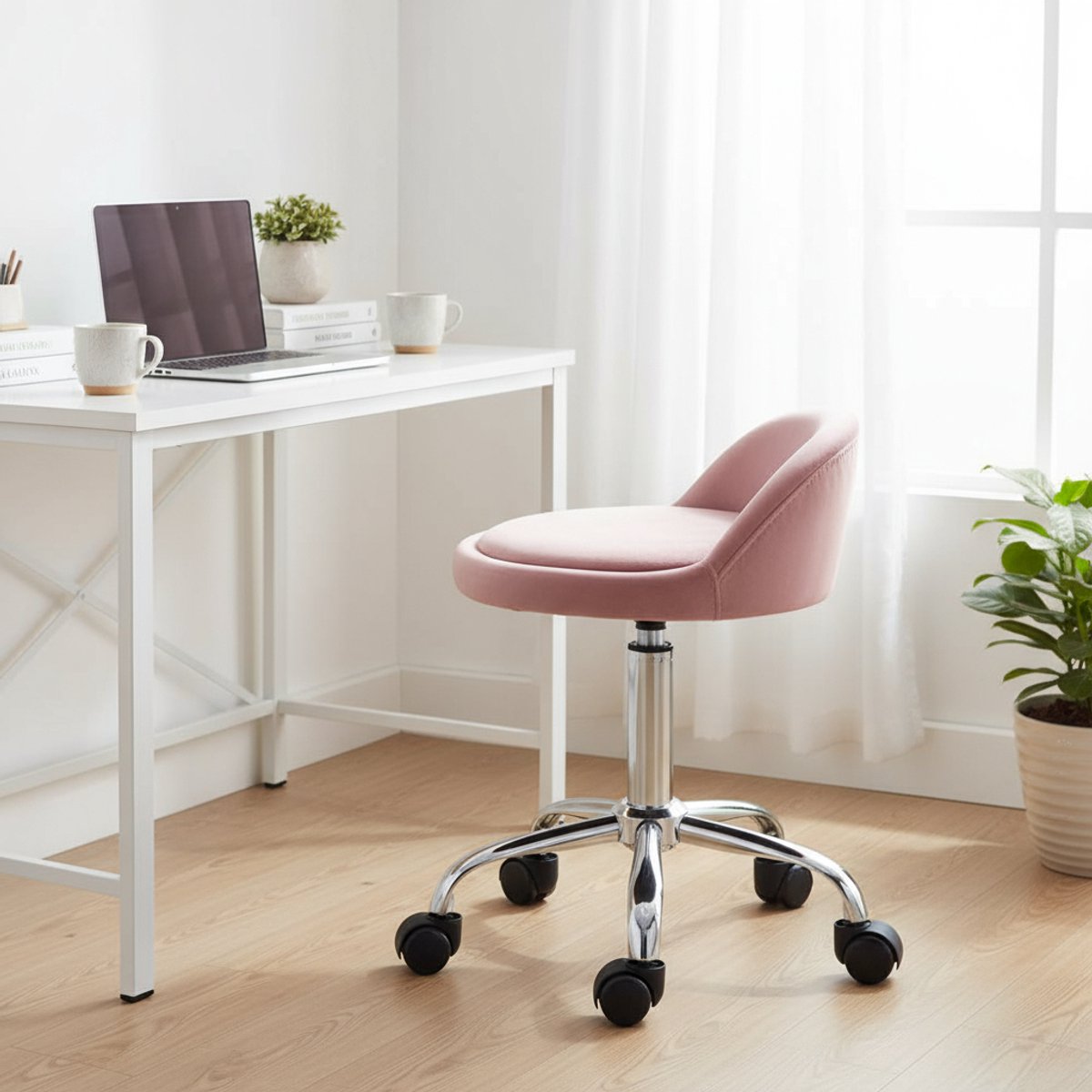 Luxe werkkruk - Op wielen - Roze - Zadelkruk - Kapperskruk - Tabouret draaikruk - Zonder rugleuning - Ergonomisch - Velvet