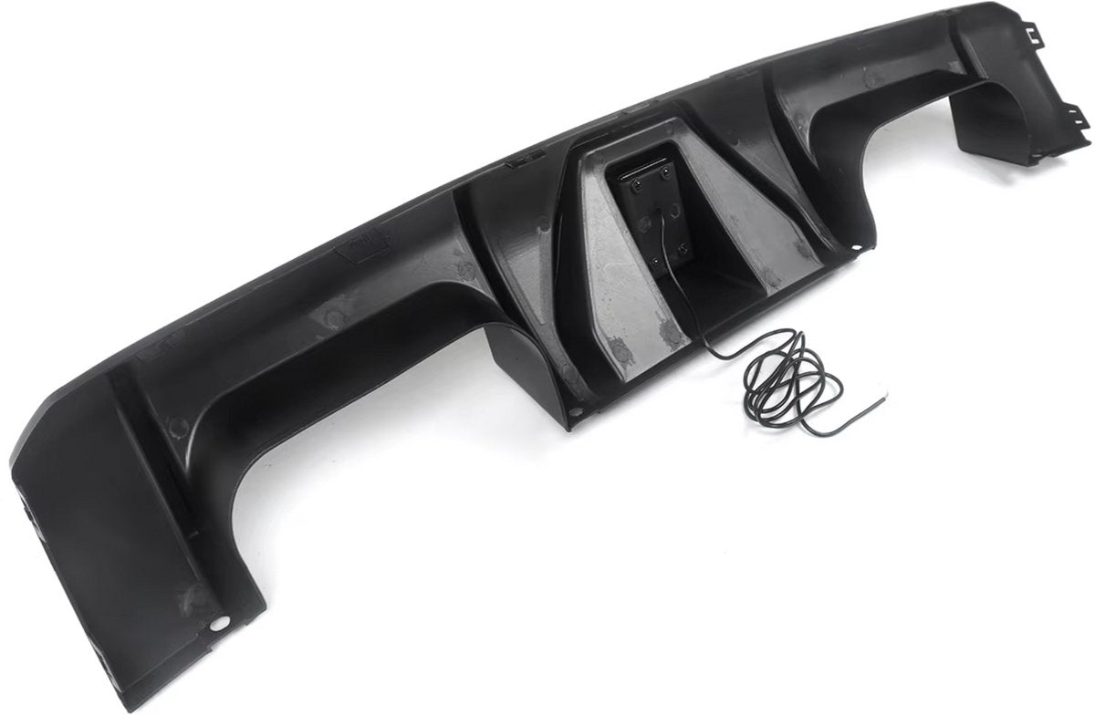Achterbumper Diffuser - Voor BMW G80 M3/G82 G83 M4 (2021-2023) - Gloss Zwart met LED Licht - Auto accessoires