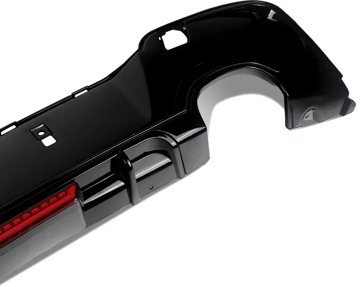 Achterbumper - Voor BMW 1-Serie F20/F21 M Sport 2011-2015 - Auto accessoires - Diffuser - Quad uitlaat - Met verlichting - Gloss Zwart