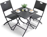 Outdoor Klaptafel Set - Balkonset - 3- delig - Voor Camping en Picknick - Opvouwbare Rotan Meubelstoel en Tafel - Draagbare Balkonset met 2 Stoelen - Donkergrijs