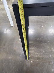 Tuintafel kunststof - 110cm - Zwart - Voor Balkon, Terras en Tuin - Aluminium frame - Rechthoek - Weerbestedng